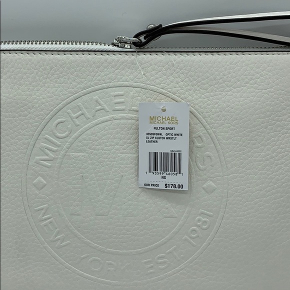 MICHAEL KORS FULTON SPORT XL ZIP CLUTCH WRISTLET - Picture 11 of 16